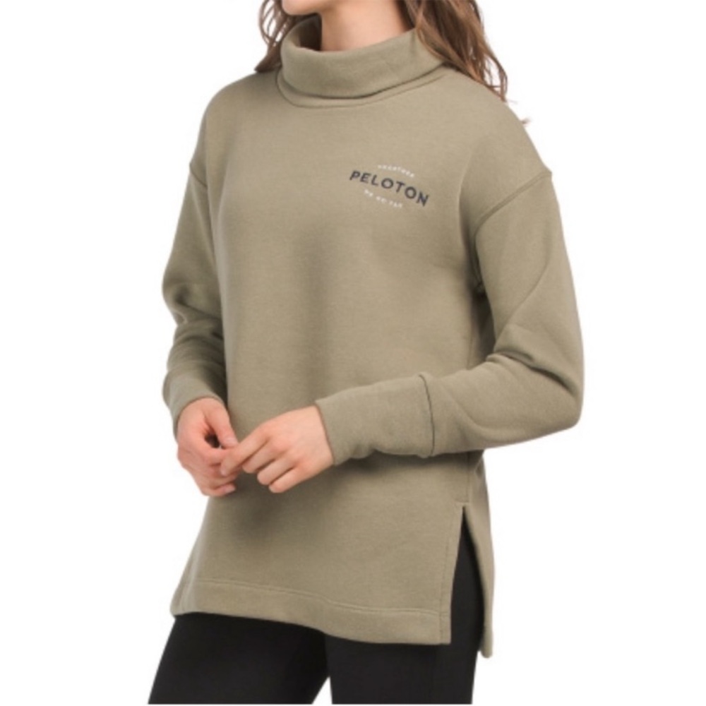 Peloton cowl neck pullover sweater size medium